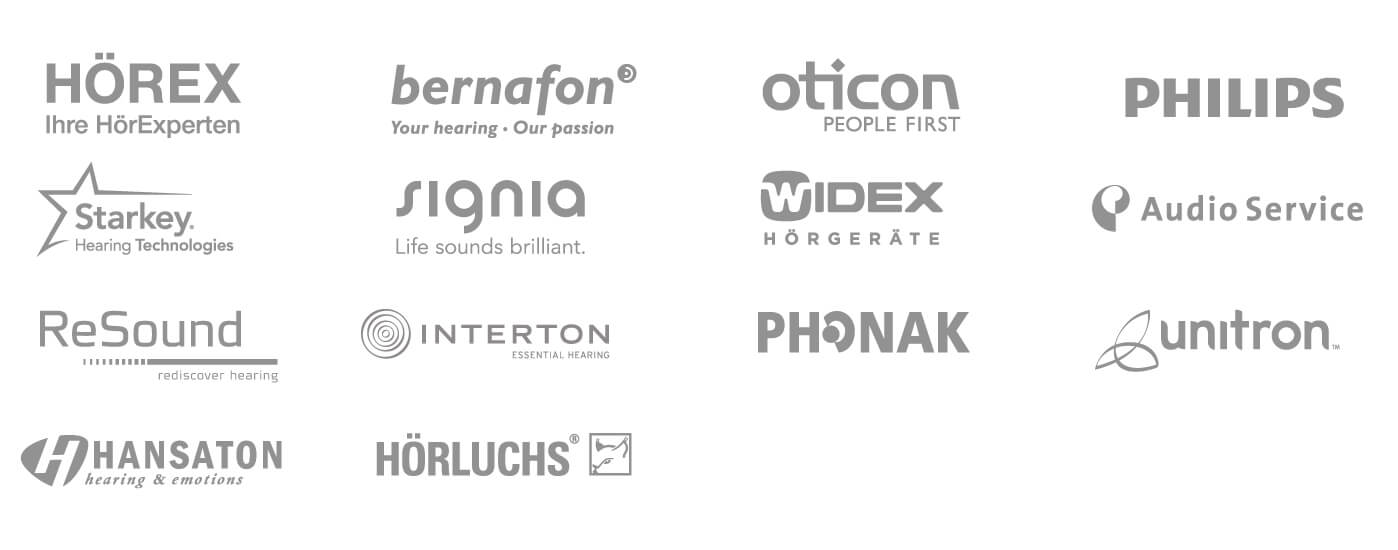 Logos bekannter Hörgeräte-Hersteller wie Signia, Phonak, Oticon und Widex in einer Übersicht.